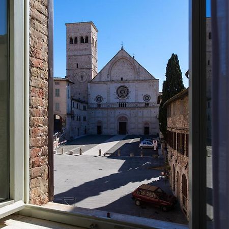 Arco Del Vento Hotel Assisi Bagian luar foto