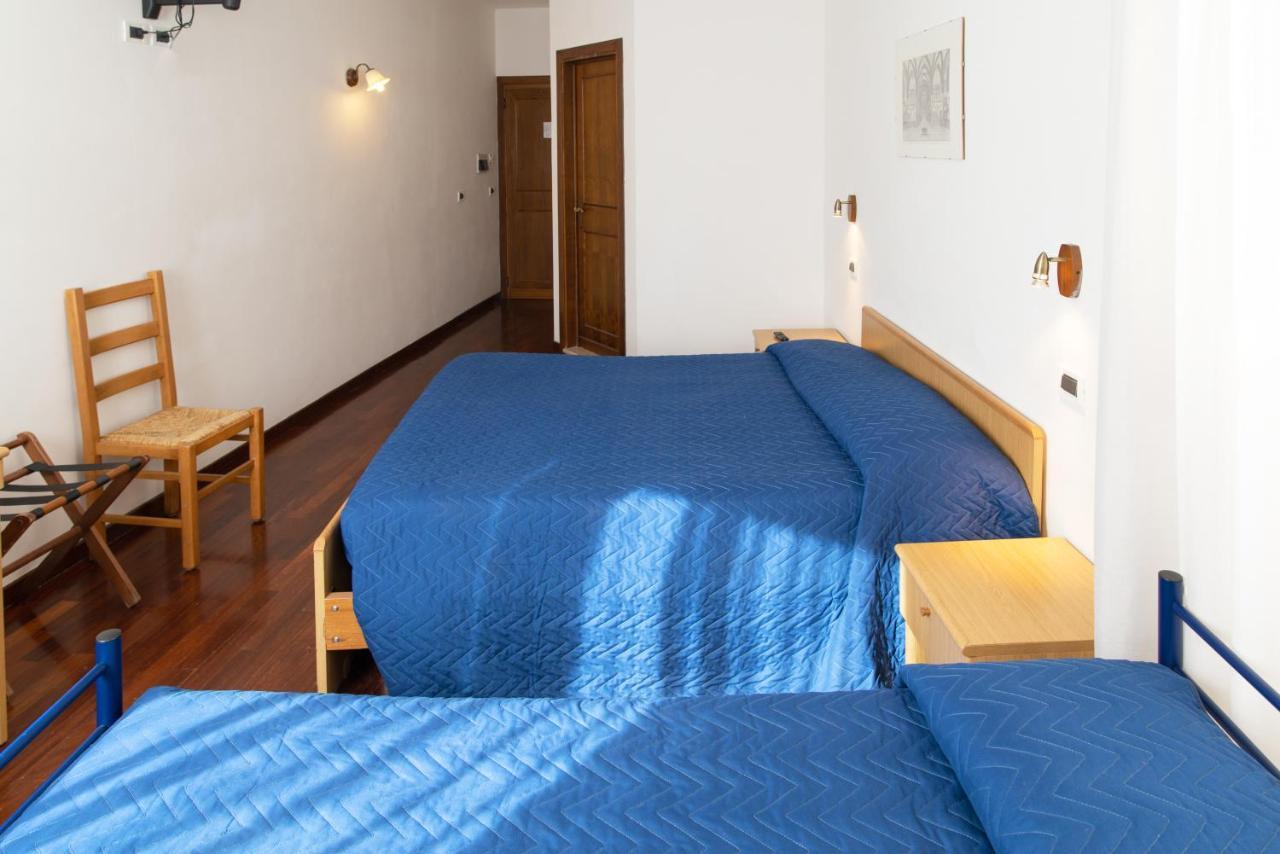 Arco Del Vento Hotel Assisi Bagian luar foto